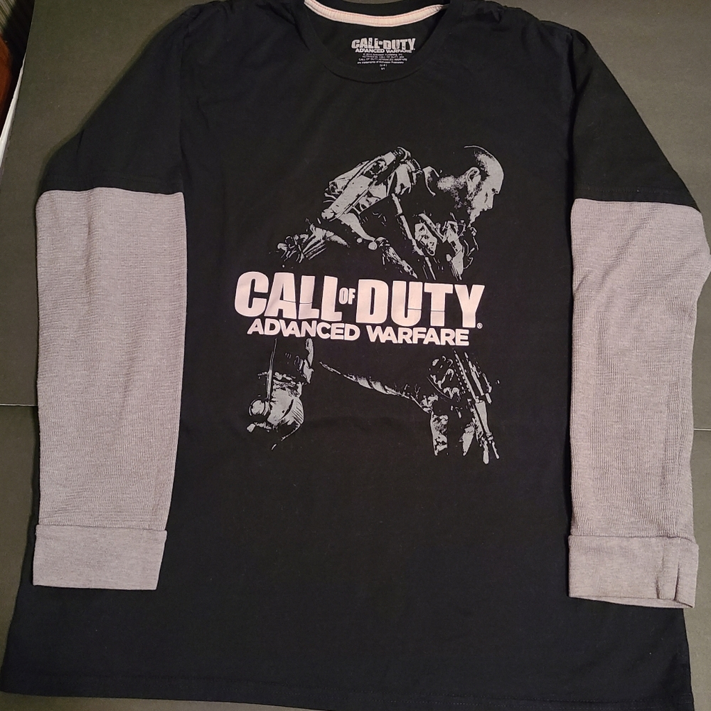 Call of Duty Advanced Warfare Long Sleeved Thermal T-Shirt XL Black and Gray